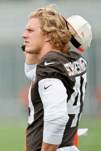 Schwesinger went from walk-on to ROTY